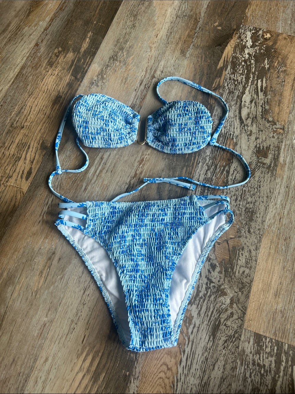 SHEIN Blue Textured Smocked Bikini Set